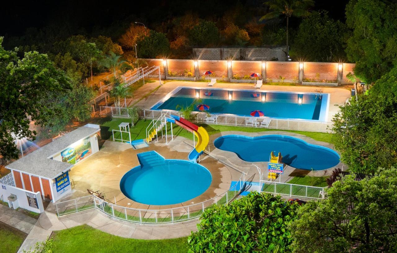 Hotel El Tirol San Ramón Exteriér fotografie